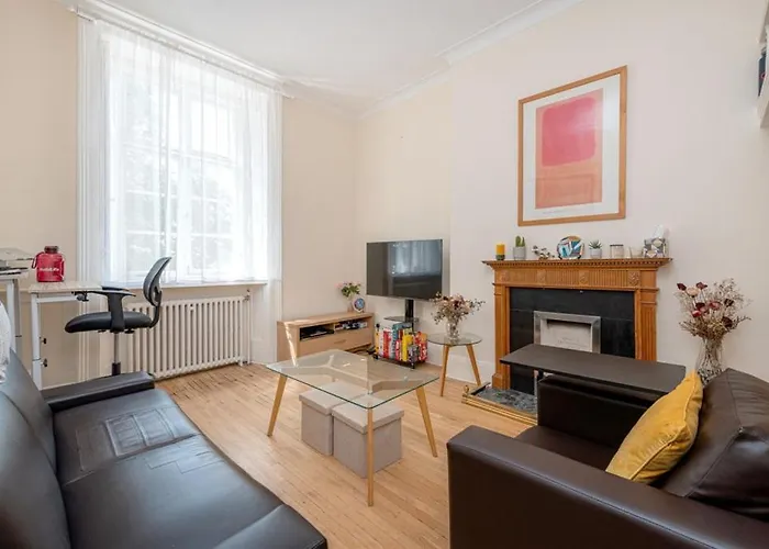 Two Double Mezzanine In Central Paddington