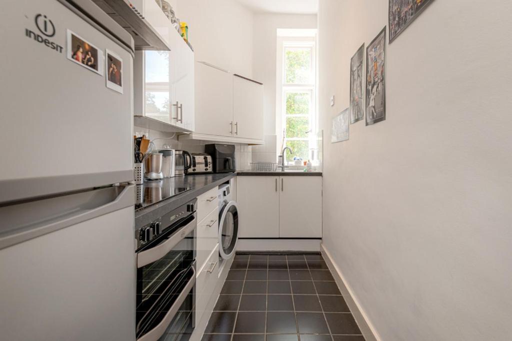 Two Double Mezzanine In Paddington * Londra