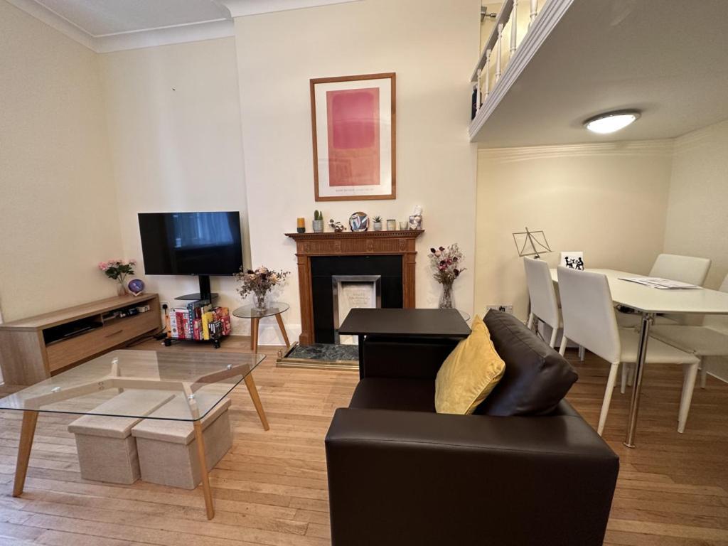 Appartamento Two Double Mezzanine In Paddington